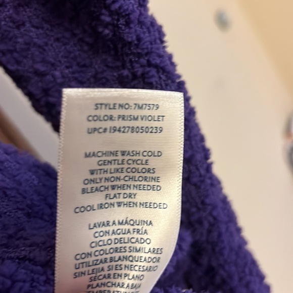 Super Soft Seven Sweater Size Lg - Picture 4 of 5